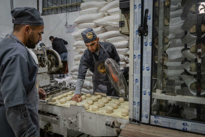 Production de pain Rapport sur la situation humanitaire à Gaza | 25 mai 2026